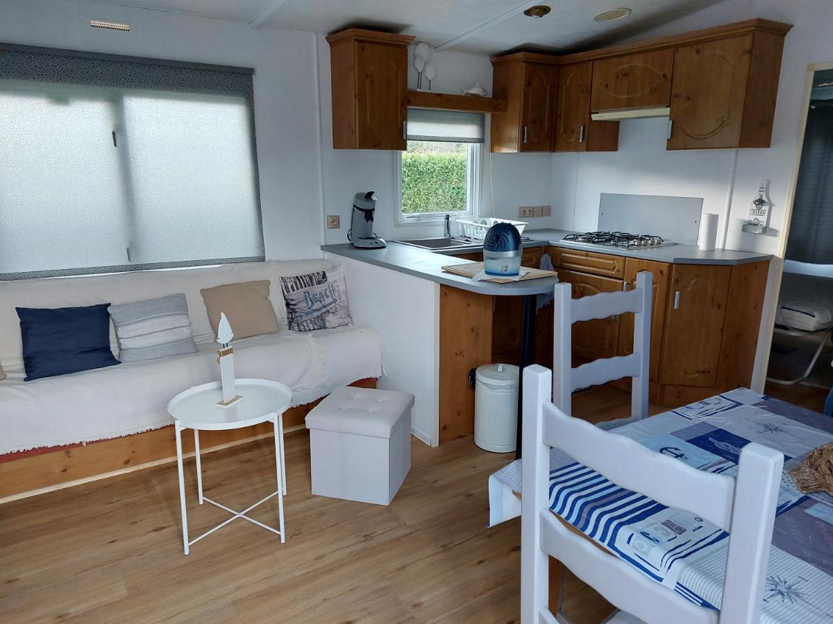 Bungalow 4 voire 6 personnes BRAY DUNES à 300 mètres de la plage Villa Esterno foto